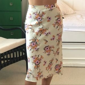 URBAN OUTFITTERS floral midi skirt!!